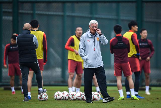 杜兰特37分太阳胜骑士 东契奇三双独行侠擒牛